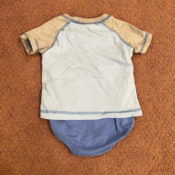 Koala Kids Boys 6-9 Month Short Sleeve Easter Onesie - Picture 4 of 4